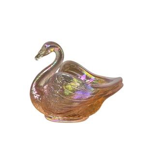 Fenton Iridescent Swan Vase in Pink and Gold
